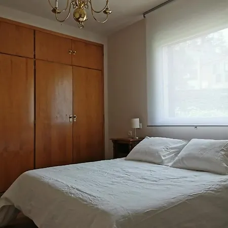 Holiday home Casita Independiente Con Jardin Y Chimenea. *